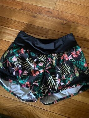 Old Navy Black Tropical Floral Athletic Shorts